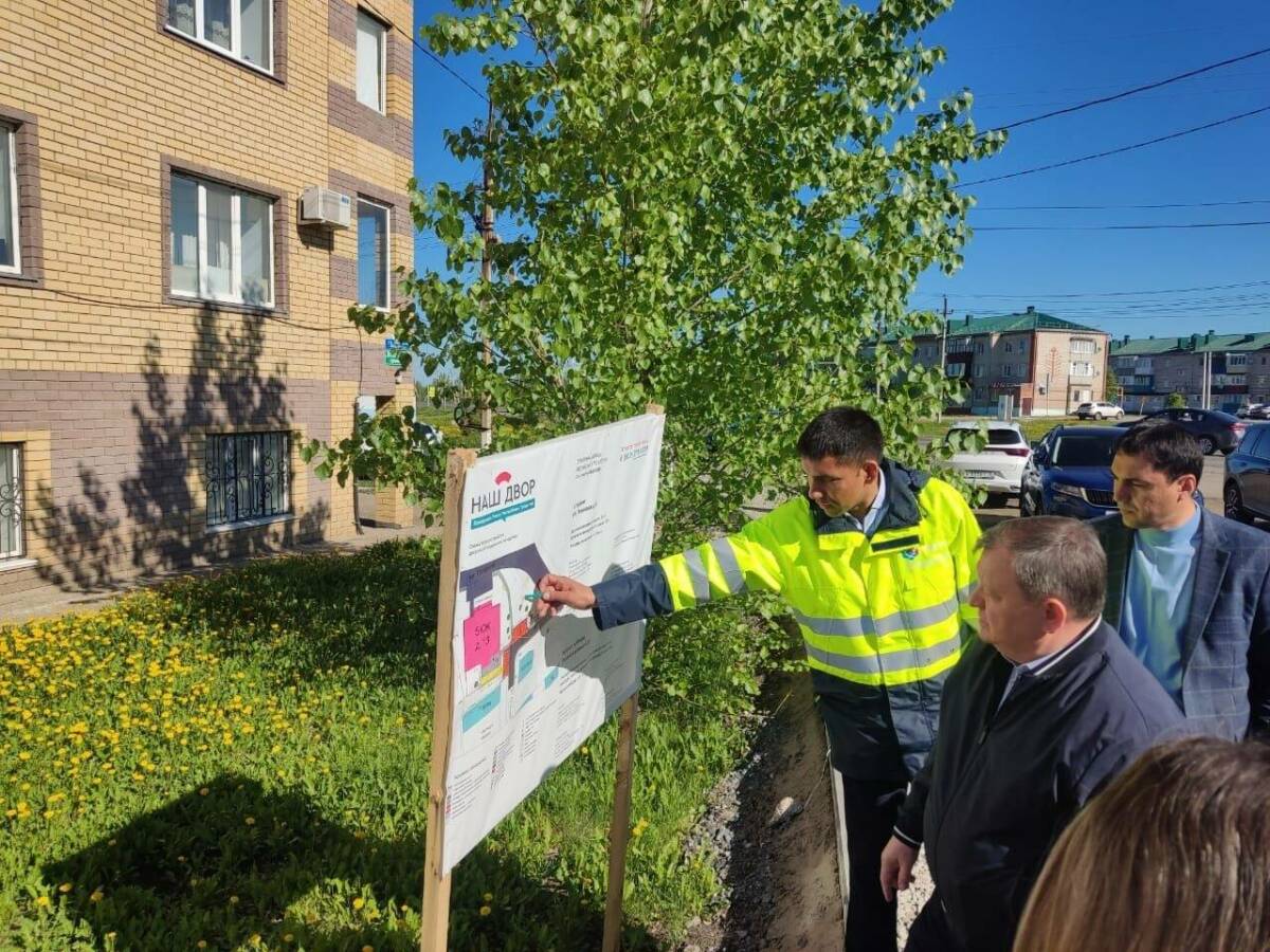 Партийный десант проверил ход работ на социальных объектах Татарстана