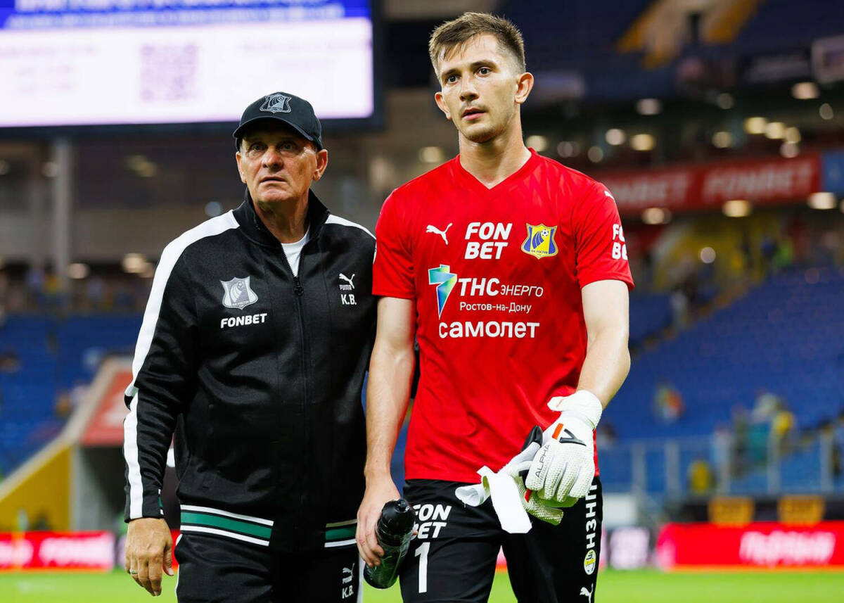 Рустам Ятимов стал лучшим вратарем Кубка России