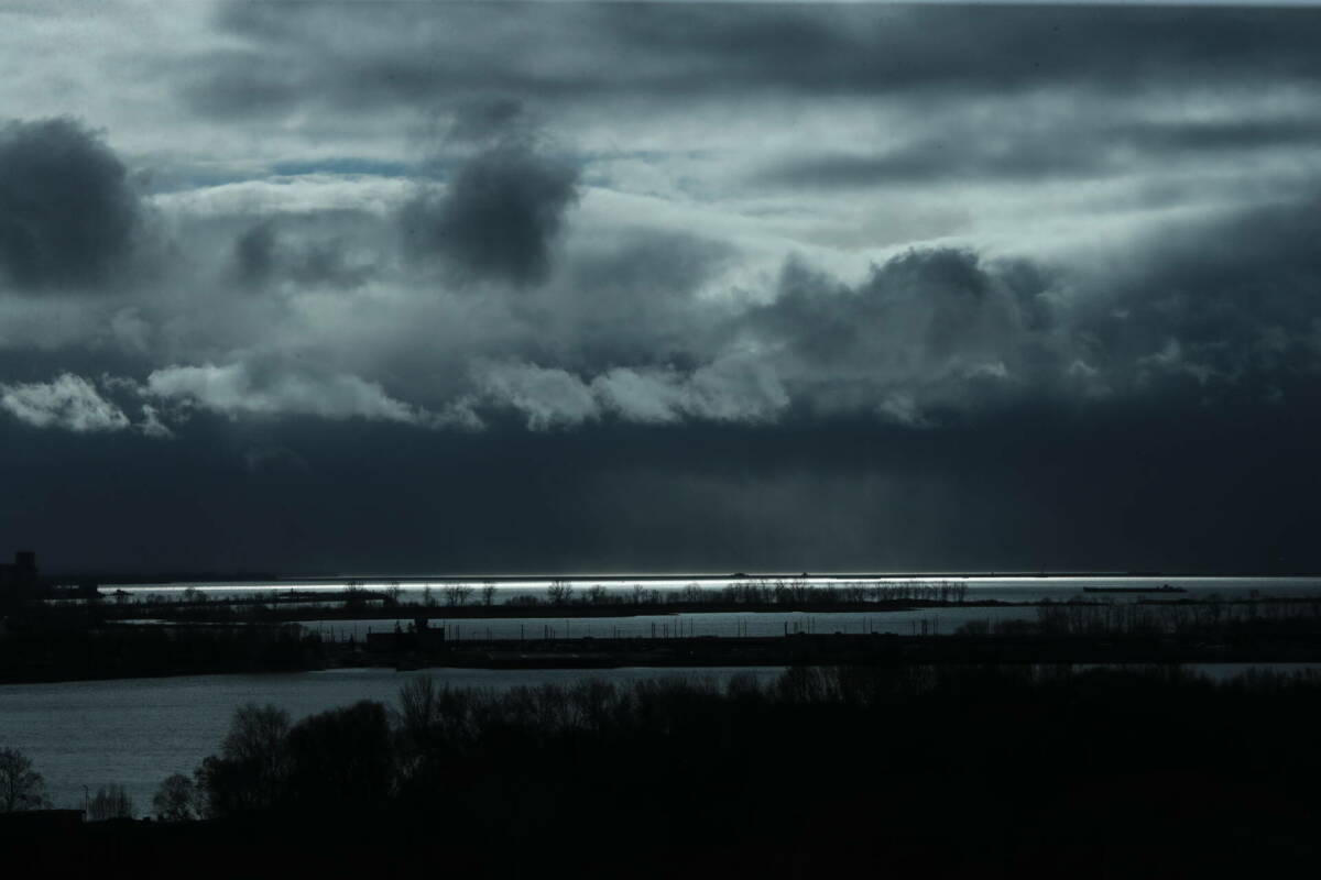 Синоптики предупредили о штормовой погоде 21 и 22 мая