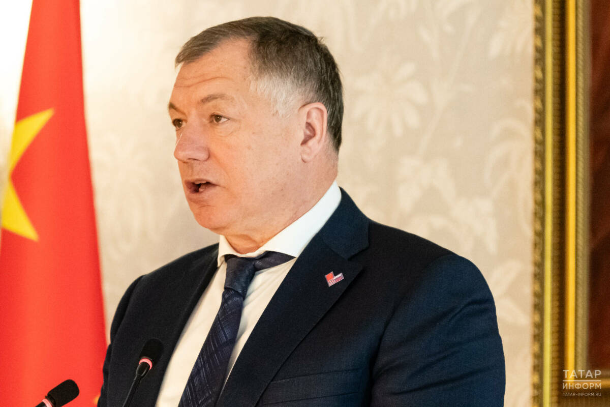 Хуснуллин: В сегодняшних условиях важно подготовить молодежь к вызовам будущего