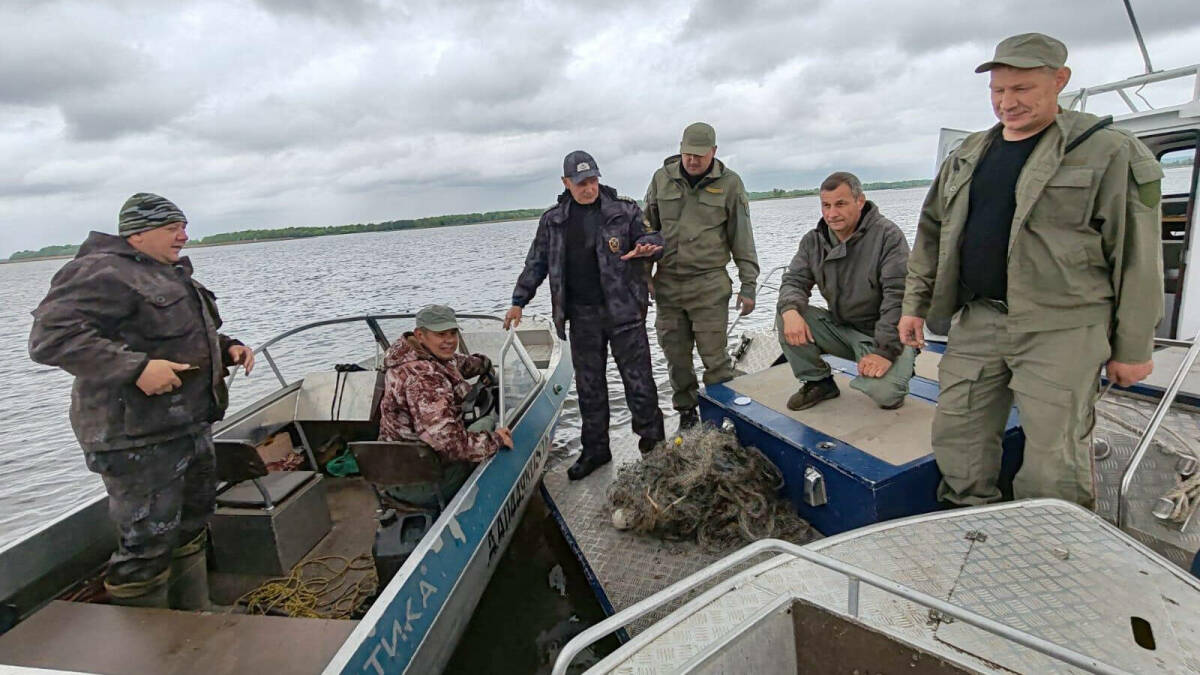 В Татарстане изъяли 23 запрещенные рыболовные сети в ходе рейда на реке Кама