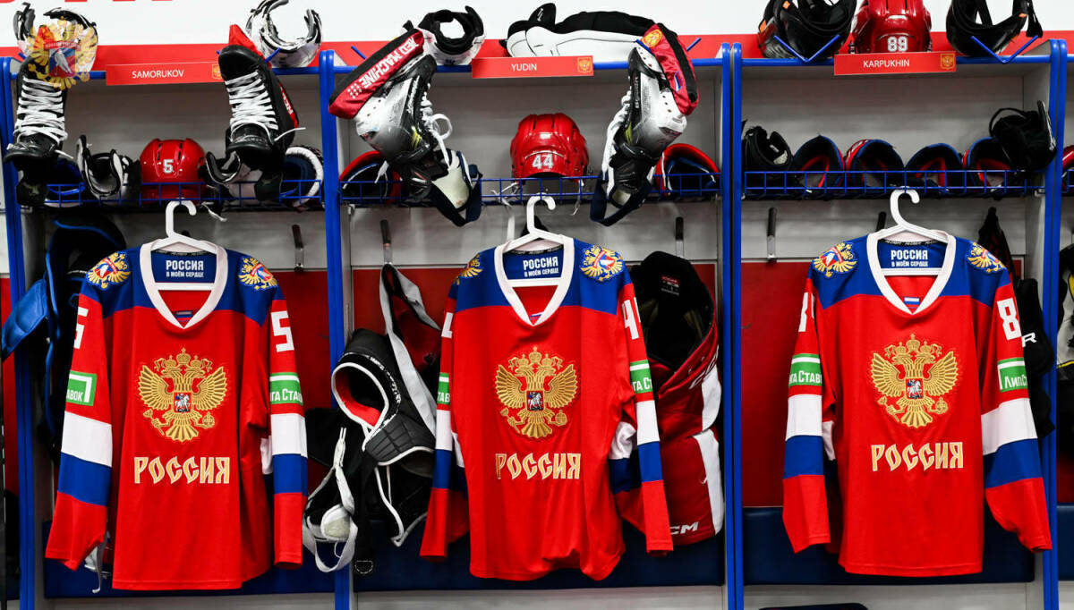 Сборная России по хоккею стала первой в международном рейтинге