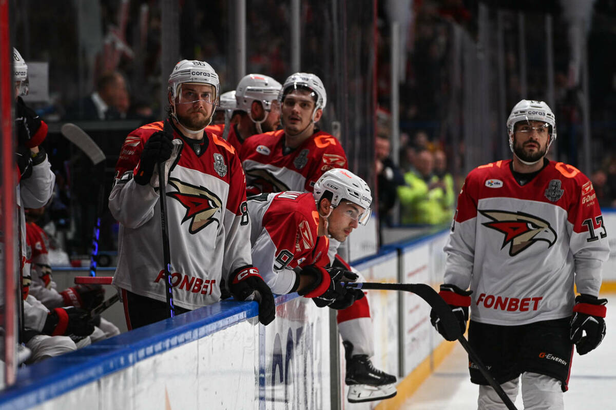 Четыре хоккеиста покинут «Авангард» в межсезонье