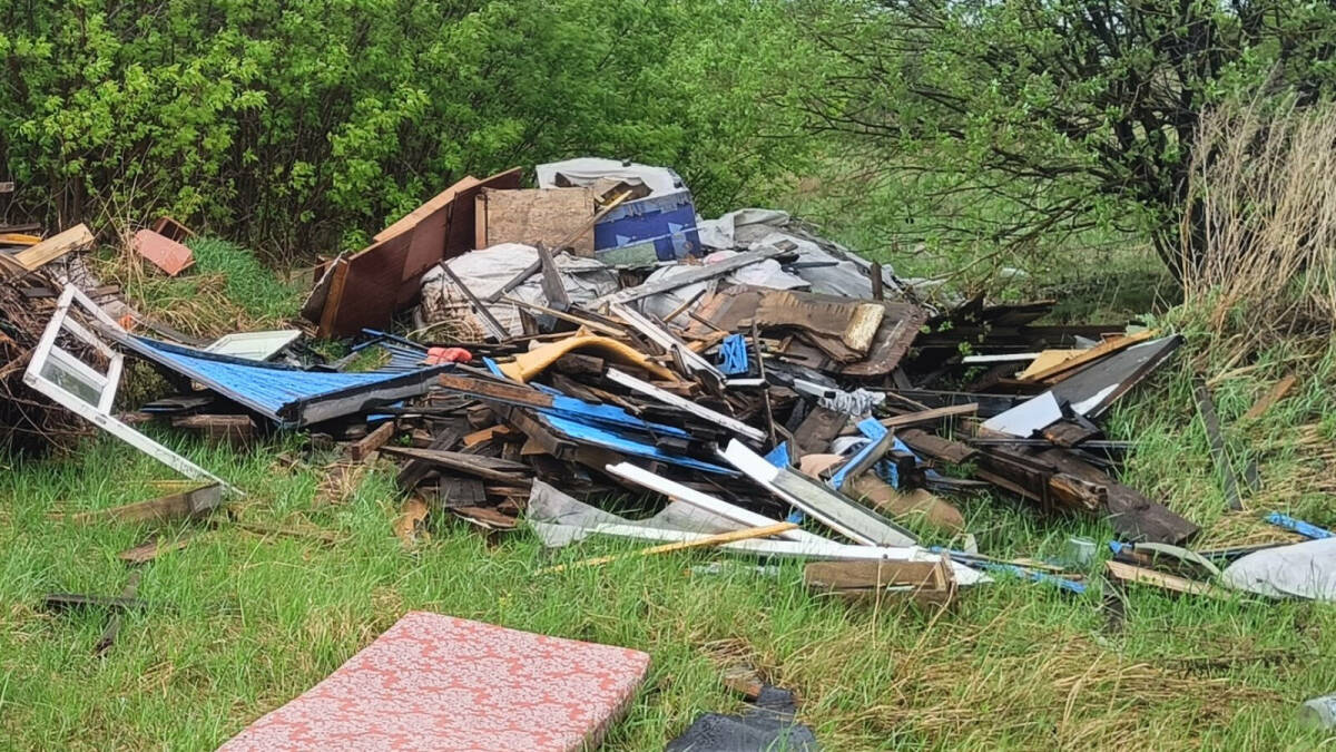 В Набережных Челнах выявили две крупные несанкционированные свалки