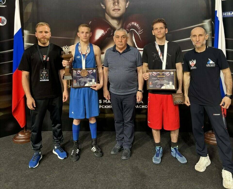 Татарстанский боксер Айдар Фасахов взял «бронзу» на Первенстве России среди юниоров