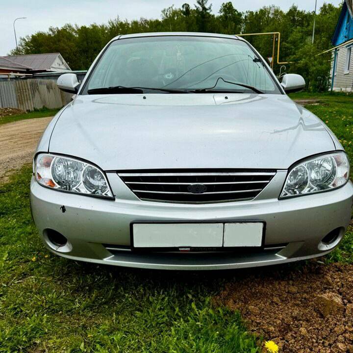 Судебные приставы арестовали машину татарстанца за долг в 100 тыс.