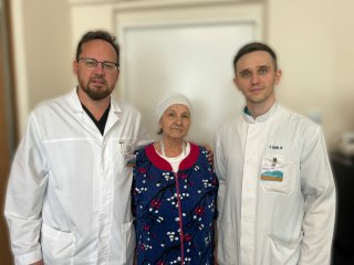 Медики РКОД провели сложную операцию и спасли пожилую женщину с раком печени