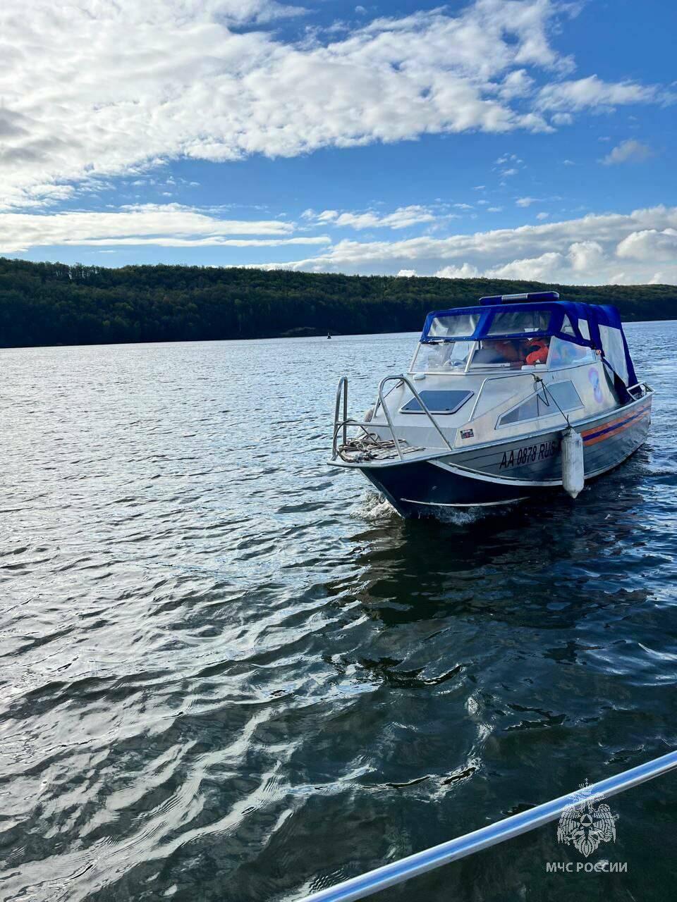 Жители поселка в Татарстане достали из Камы тело утонувшего рыбака