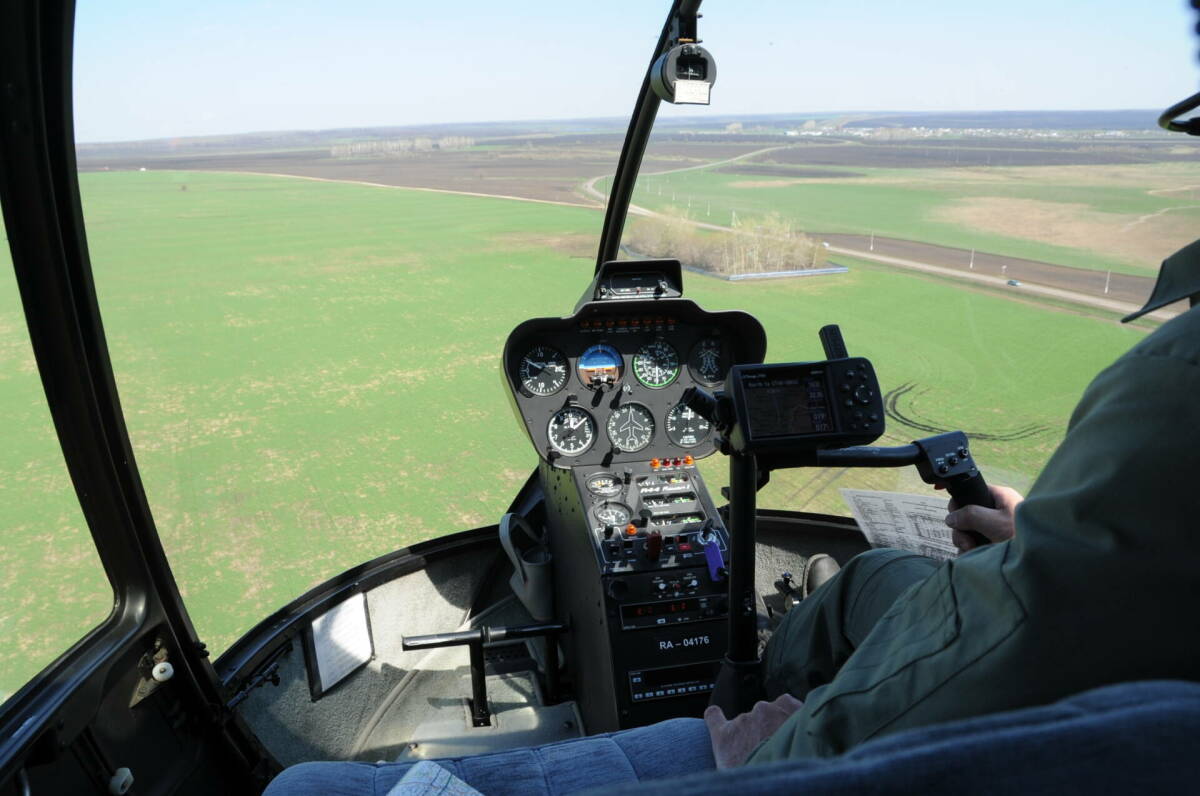 Минниханов показал, как выглядят поля Татарстана во время посевной кампании