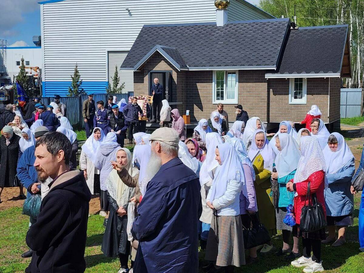 В Зеленодольске старообрядцы прошли крестным ходом в честь дня памяти Георгия Победоносца