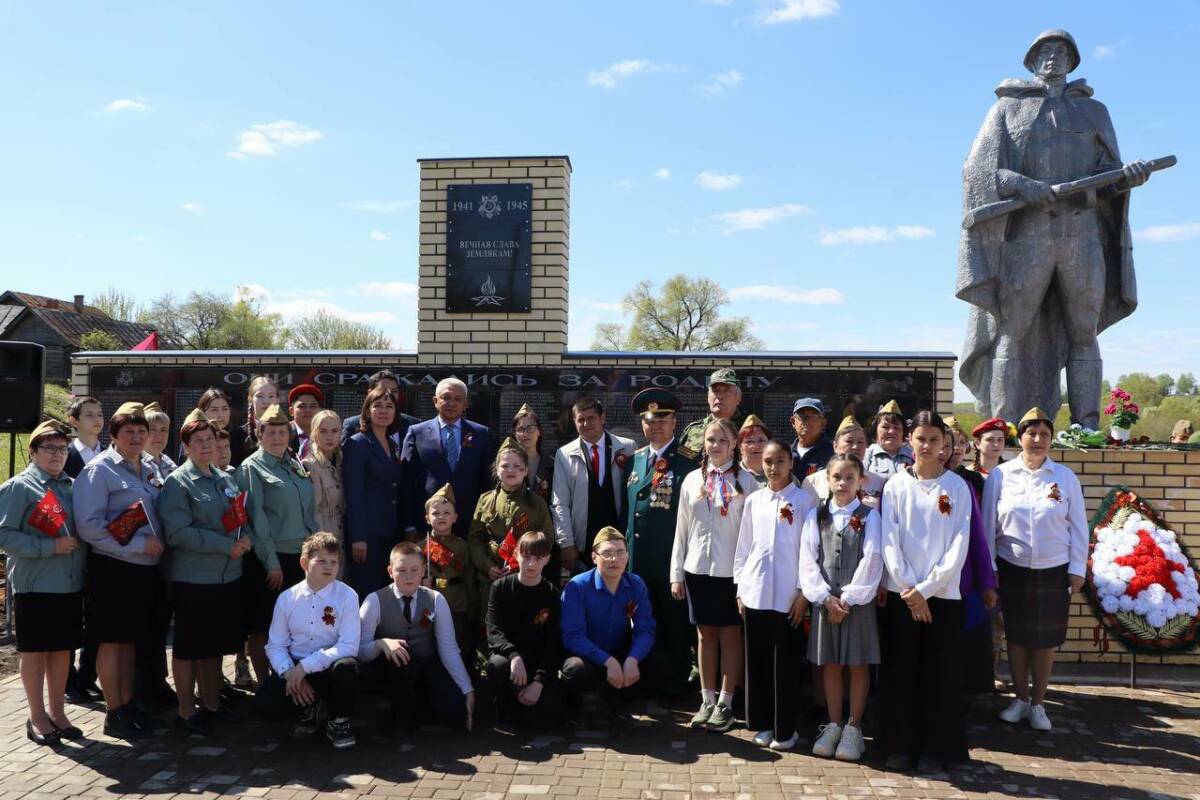 512 имен Победы: в Пестречинском районе открыли обновленные памятники героям войны