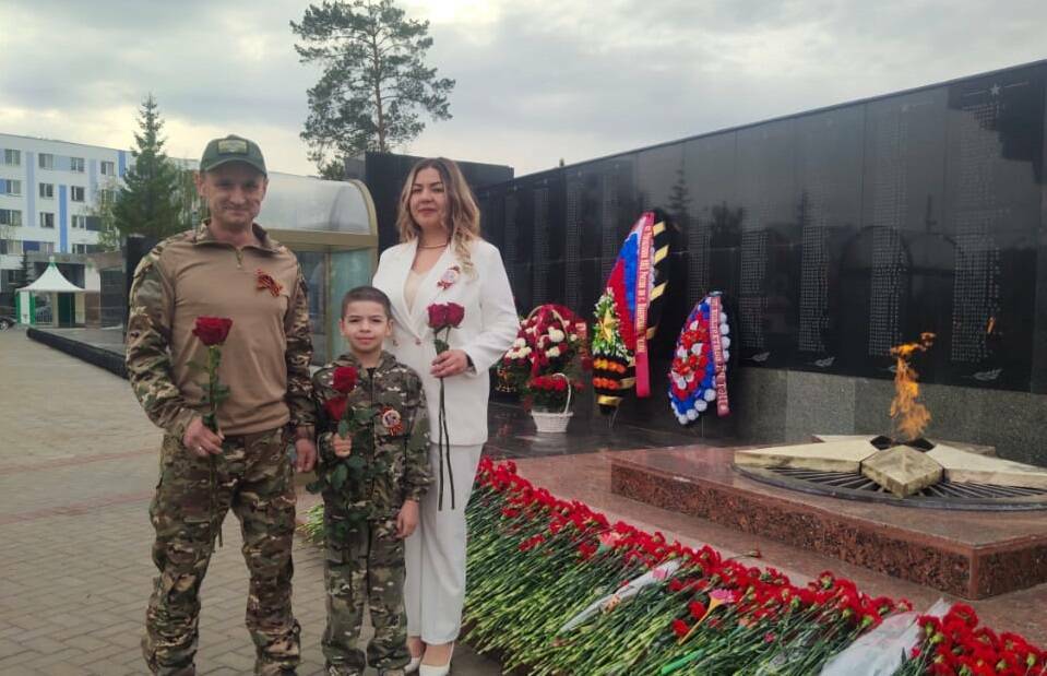 Руслан и Регина: в Челнах участник СВО узаконил отношения с любимой