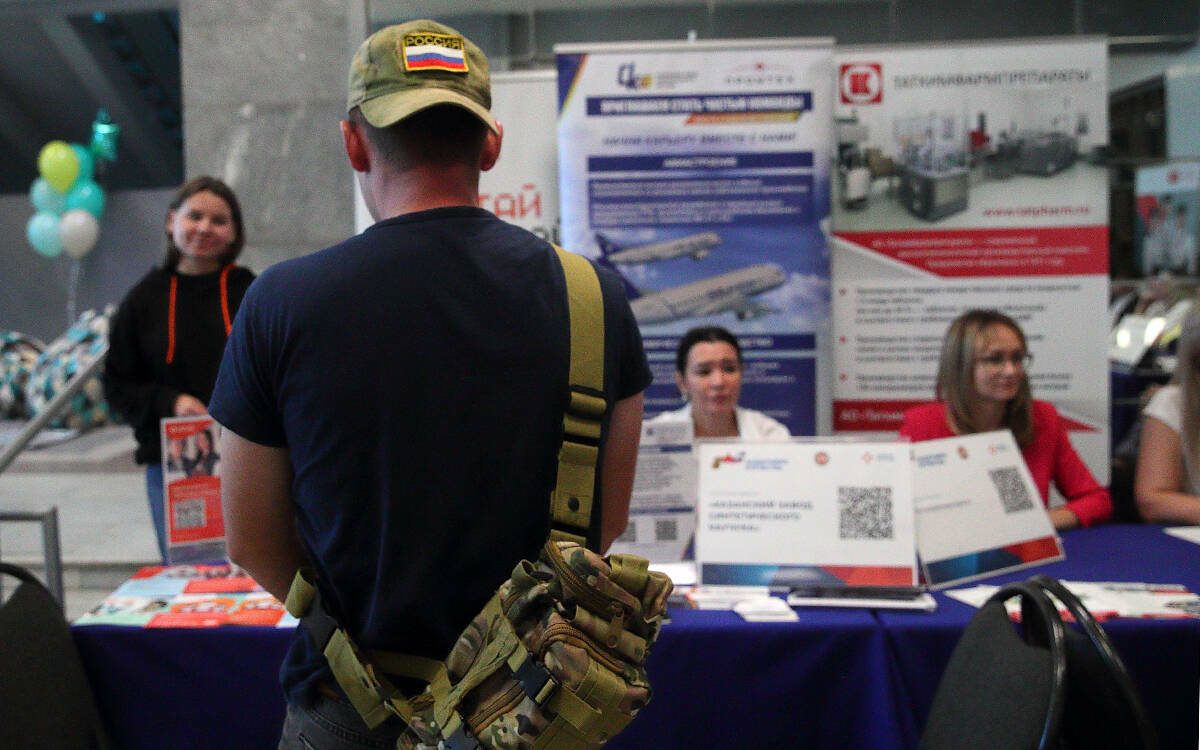 Вафин: Вернем работодателям до 200 тыс. рублей за создание рабочих мест для инвалидов