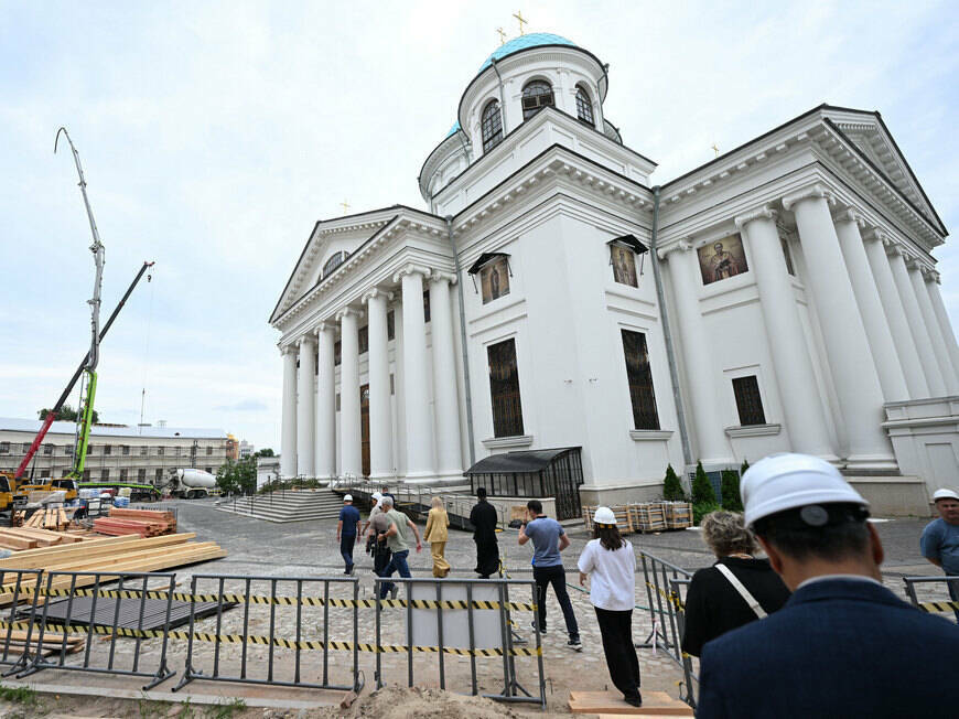 Реконструкцию фасадов трех объектов Казанского Богородицкого монастыря завершат в июле