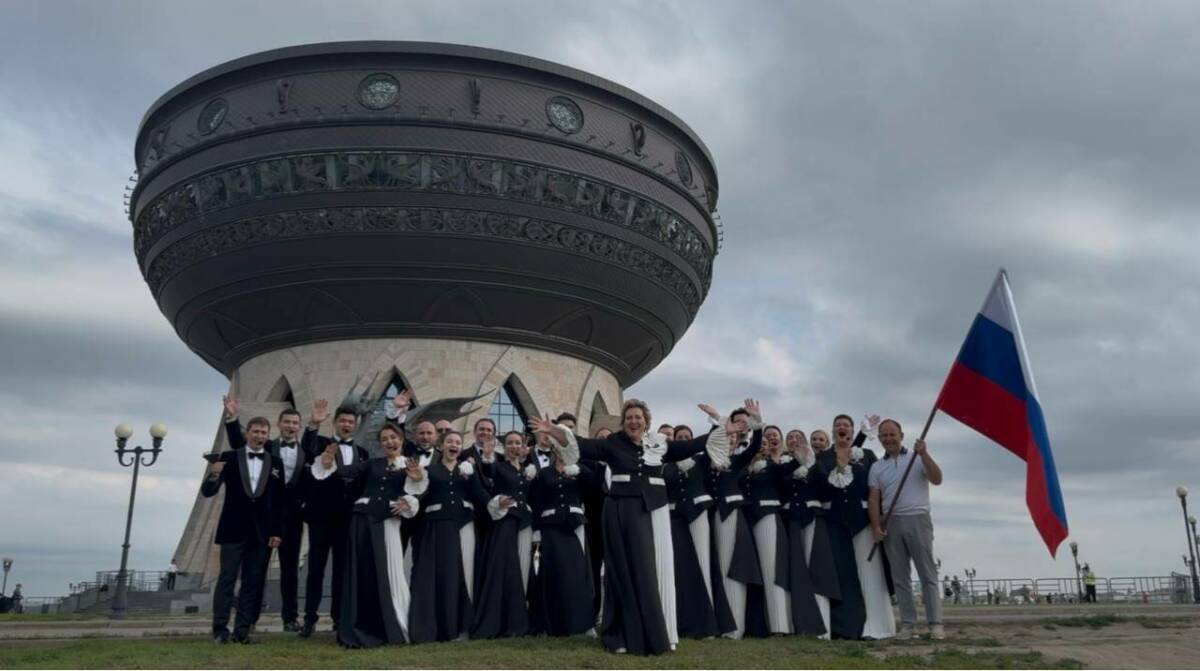 «Для меня это все – Россия!»: в Казани у «Чаши» ярко празднуют День России