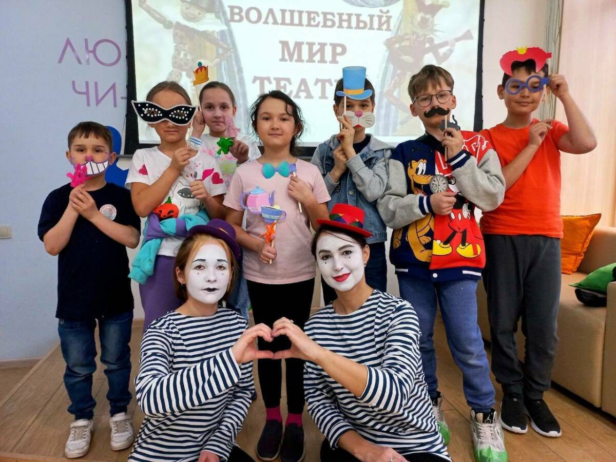 В детской библиотеке Нижнекамска открылась летняя творческая мастерская «КитапЛаб»