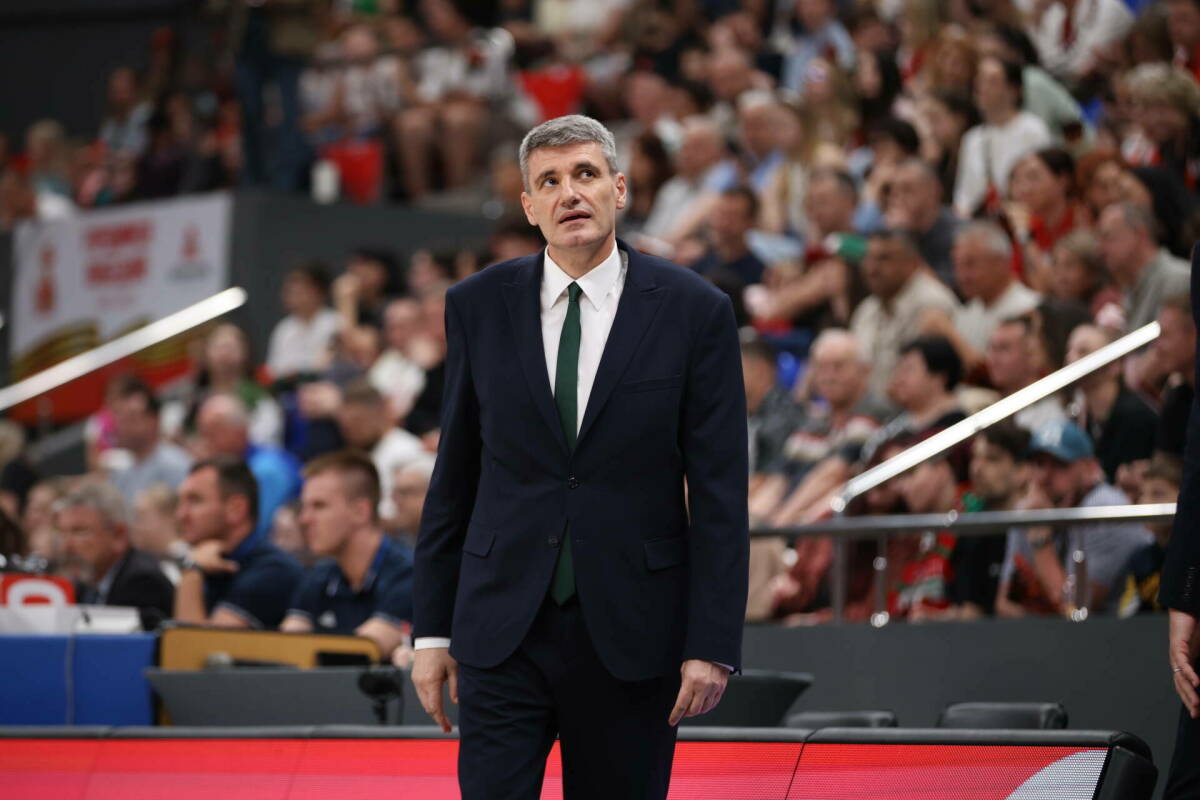 УНИКС продлил контракт с Велимиром Перасовичем до 2026 года