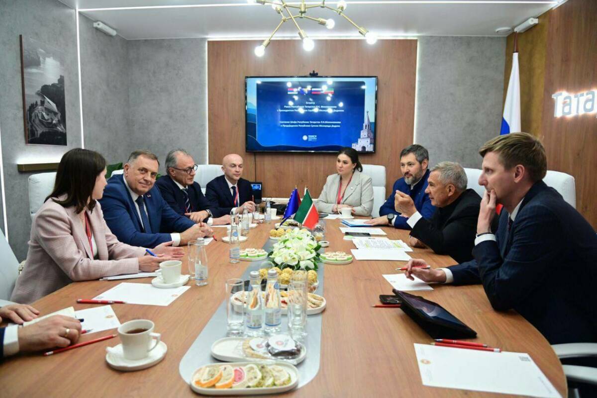 Милорад Додик на встрече с Миннихановым: «Ваш регион - один из самых развитых»