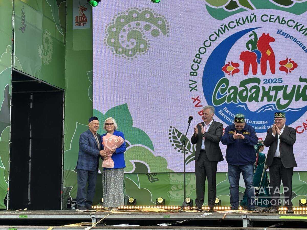 Рустам Минниханов принял участие в XV Всероссийском сельском Сабантуе в Вятских Полянах