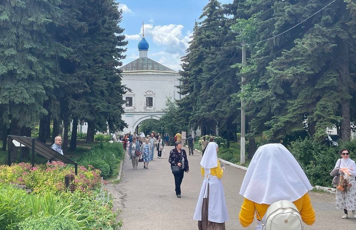 «Каждая постройка здесь – живая история»: все о ярмарке в Новоиерусалимском подворье