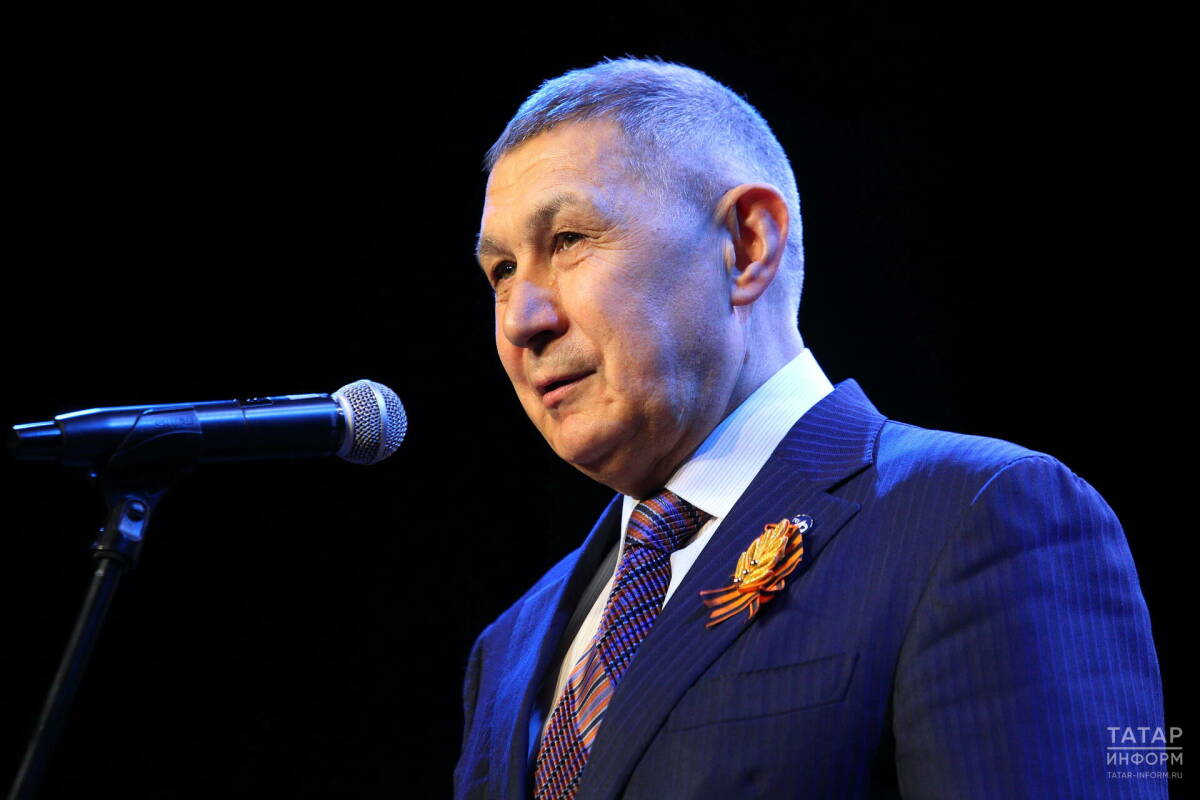 Рифкату Минниханову объявлена благодарность Правительства РФ