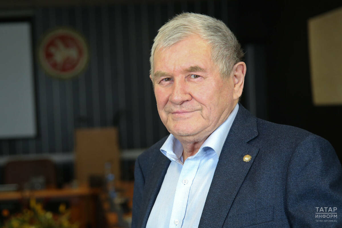 Яруллин о «Доме полимеров»: «Надо привести сюда учителей — им будет легче работать»