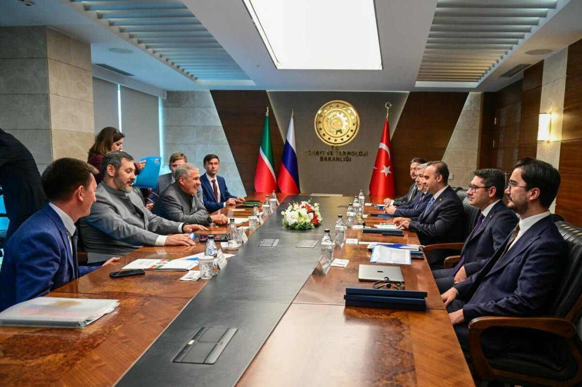 Минниханов: Татарстан выступает эффективным связующим звеном между Россией и Турцией