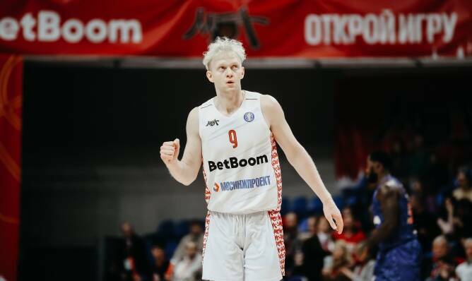 Российского баскетболиста задержали во Франции по запросу США