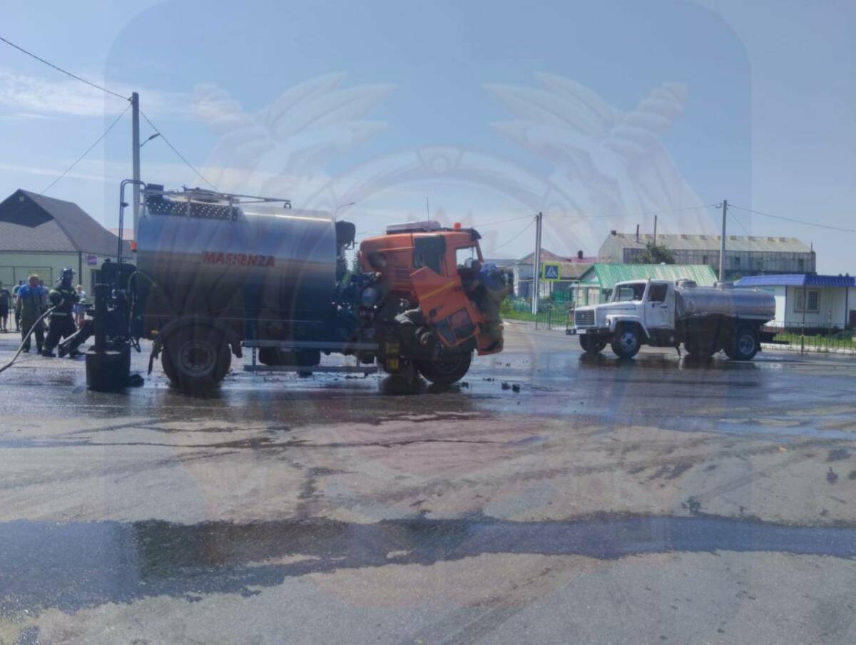 В Алькеевском районе водитель «КАМАЗа» проехал на красный и устроил смертельное ДТП