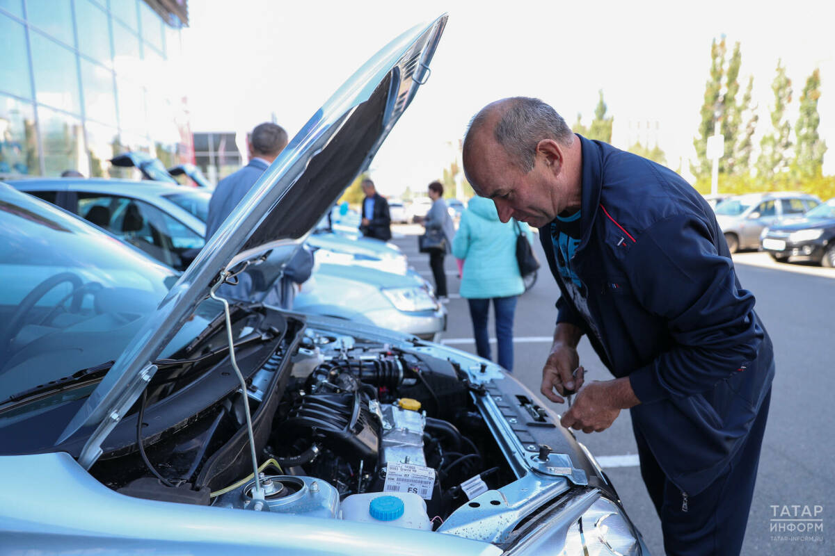 Автоэксперт Баканов объяснил, с каким пробегом рискованно покупать машину