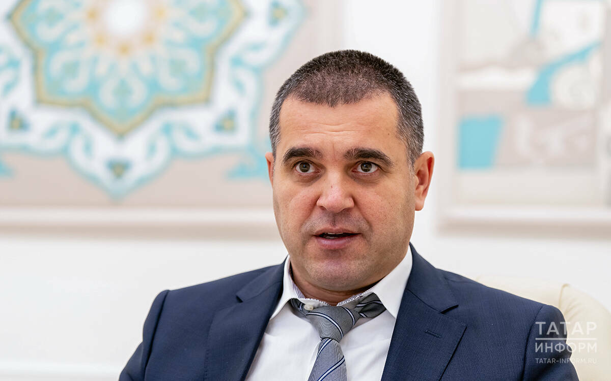 Нуруллин о татарской эстраде: «Люди голосуют рублем. Народ знает, кого хочет кормить»