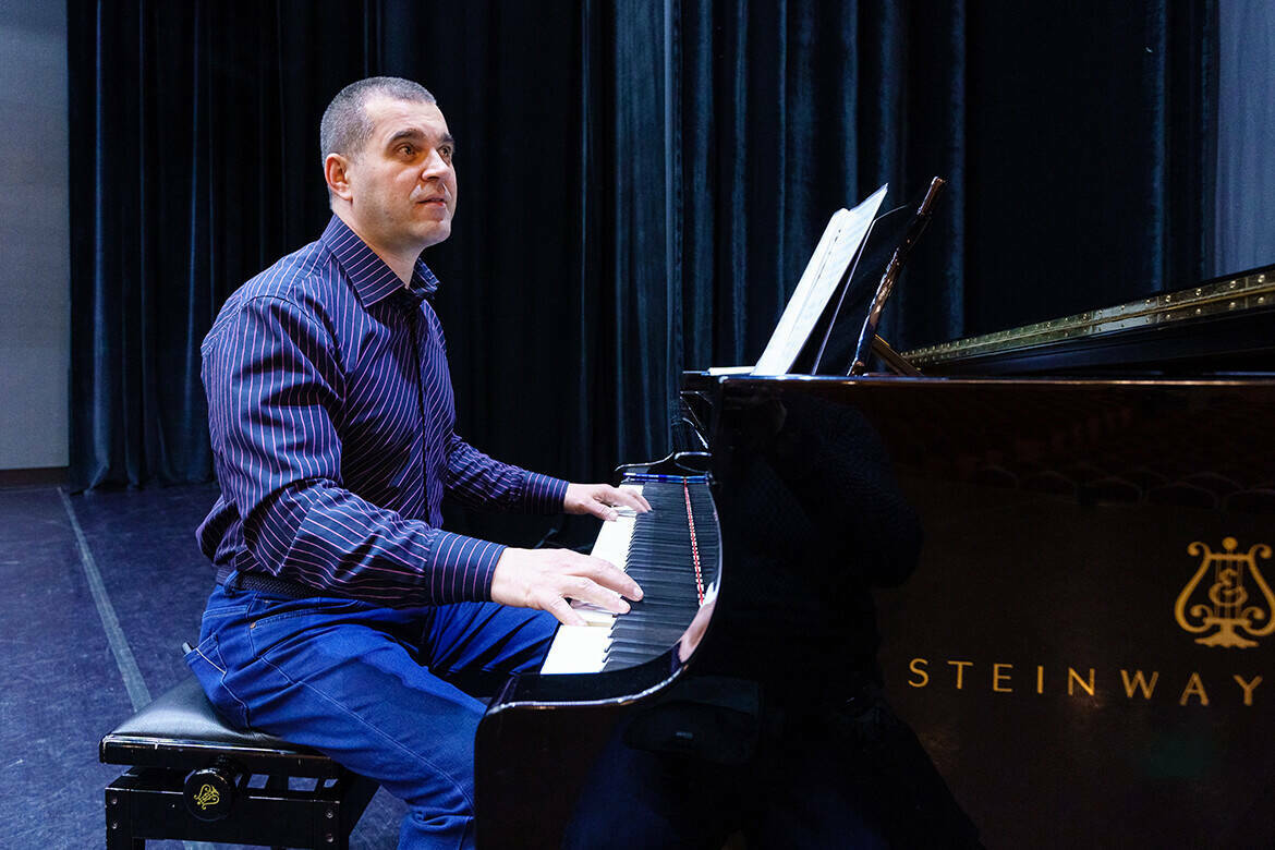 Нуруллин о татарской эстраде: «Люди голосуют рублем. Народ знает, кого хочет кормить»