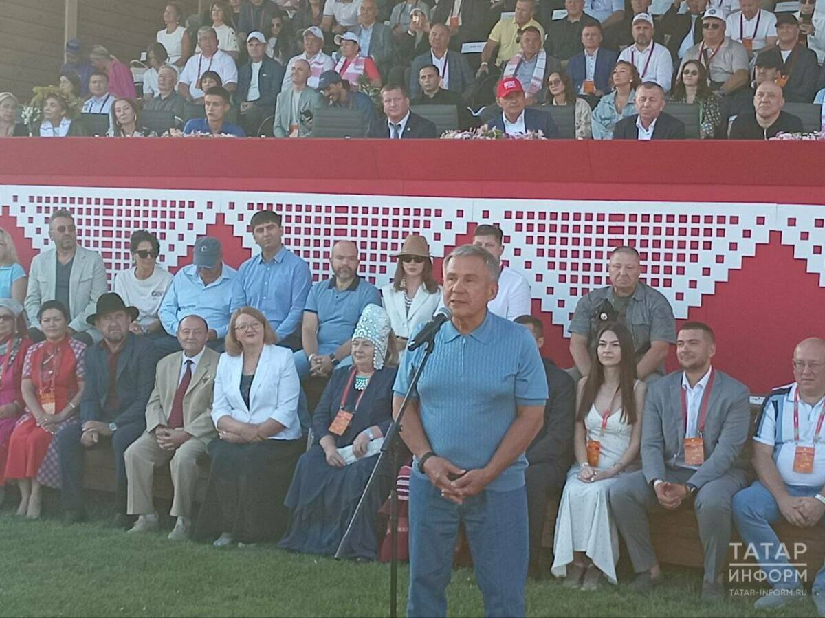 Рустам Минниханов назвал Питрау праздником мирового уровня