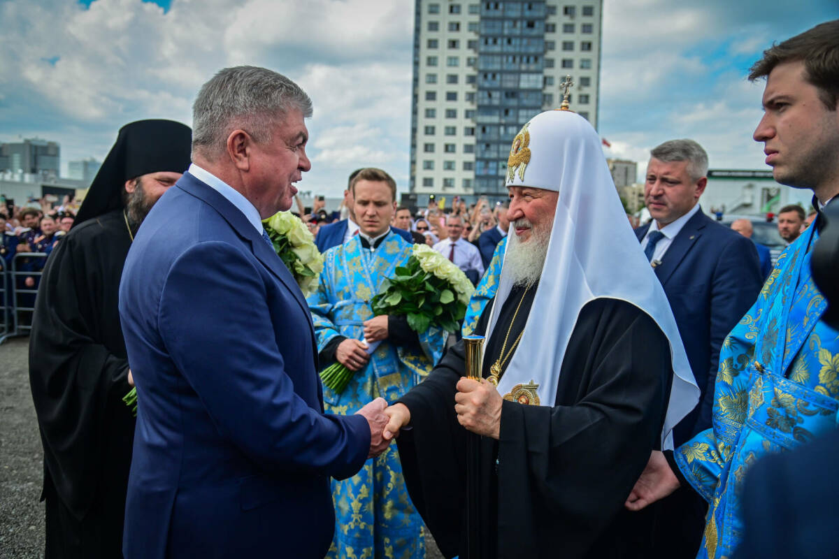 Патриарх Кирилл в Челнах: «Если храмы строятся, а не разрушаются, значит, Господь с нами»