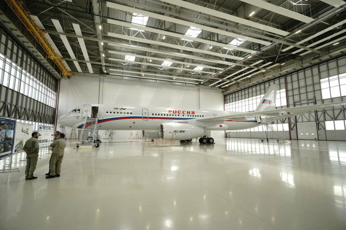 Виталий Савельев: Ту-214 будет востребован, на него уже имеются заказчики