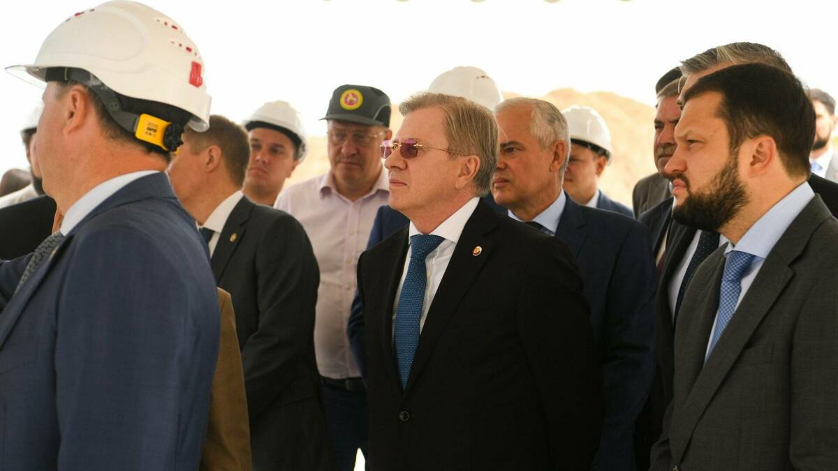 Виталий Савельев: Ту-214 будет востребован, на него уже имеются заказчики