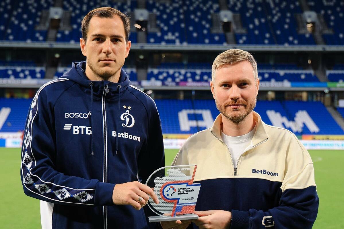 Осипенко не включил себя в тройку сильнейших защитников РПЛ