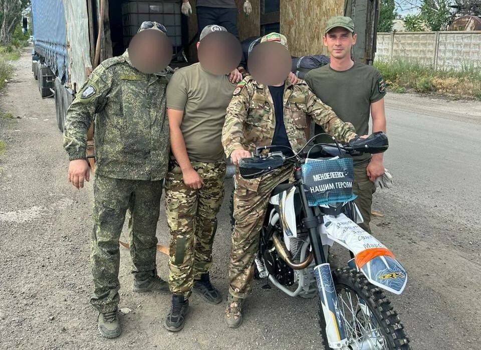 Роберт Искандаров доставил 25 тонн помощи из Менделеевска в зону СВО