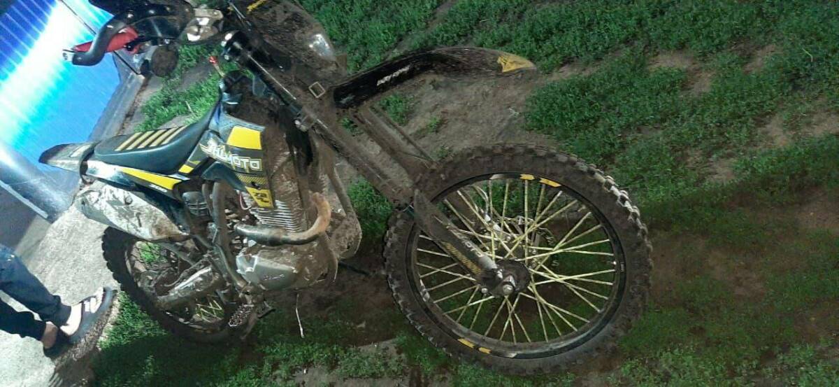 В Алексеевском районе подросток-питбайкер сбил трех девочек на дороге