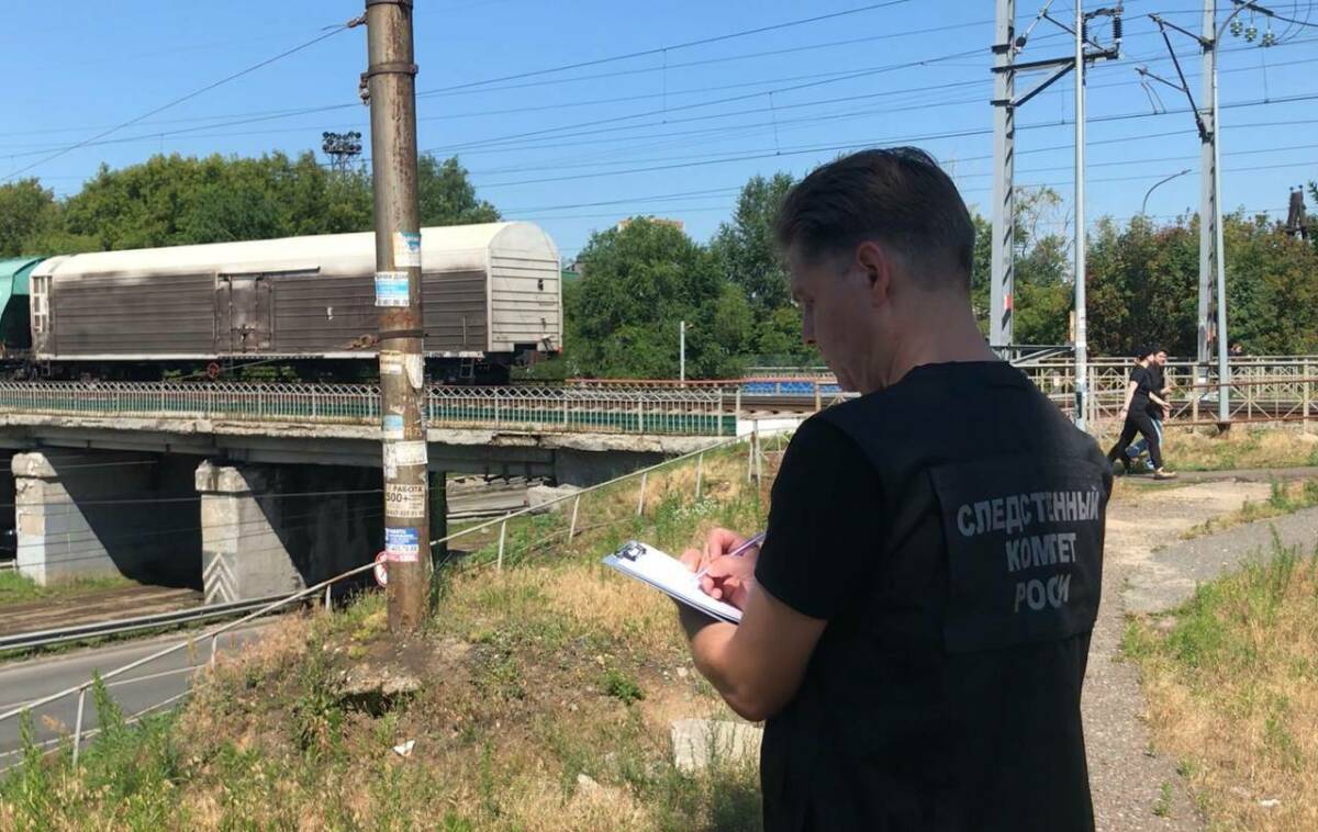 Стали известны подробности гибели мужчины, которого нашли возле ж/д вокзала в Казани