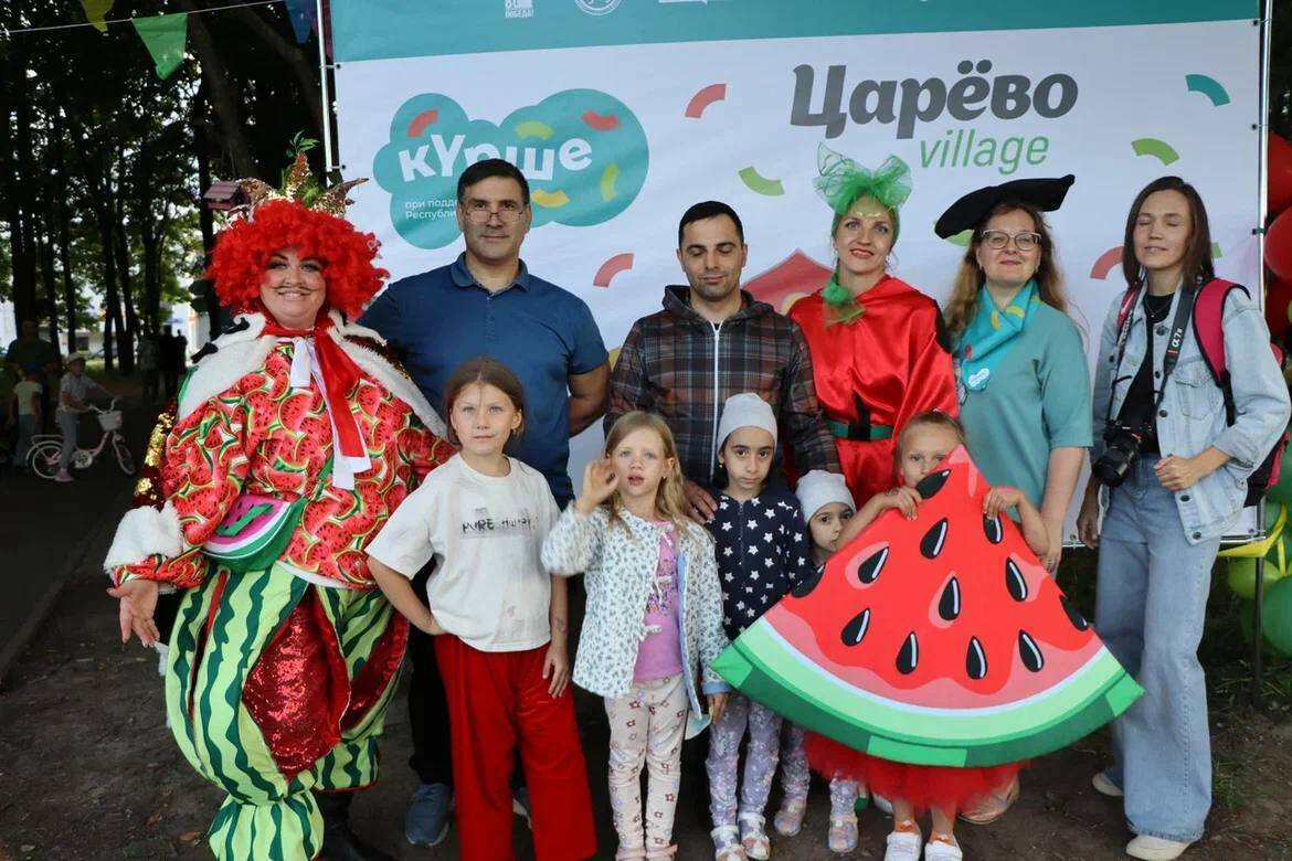 «Курше фест» җиңүчесе Царево торак комплексында карбыз бәйрәме уздырды