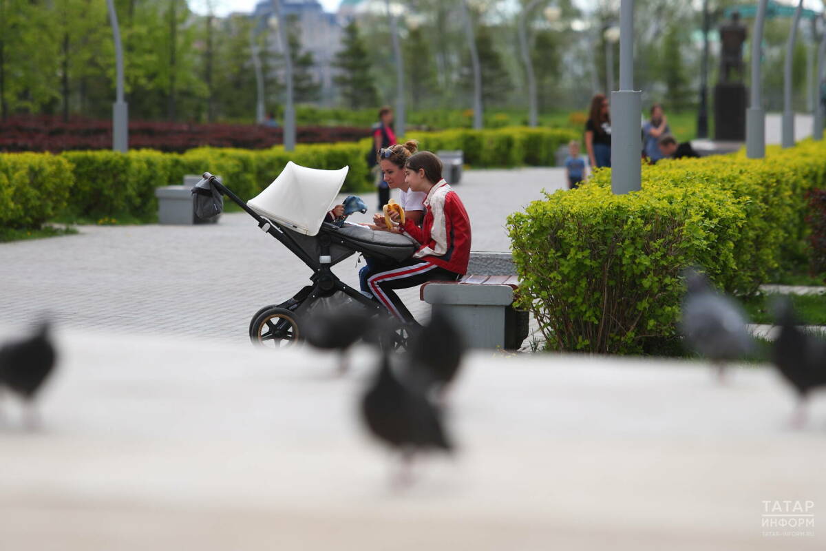 Пособие по беременности и родам: кто может получать в Татарстане