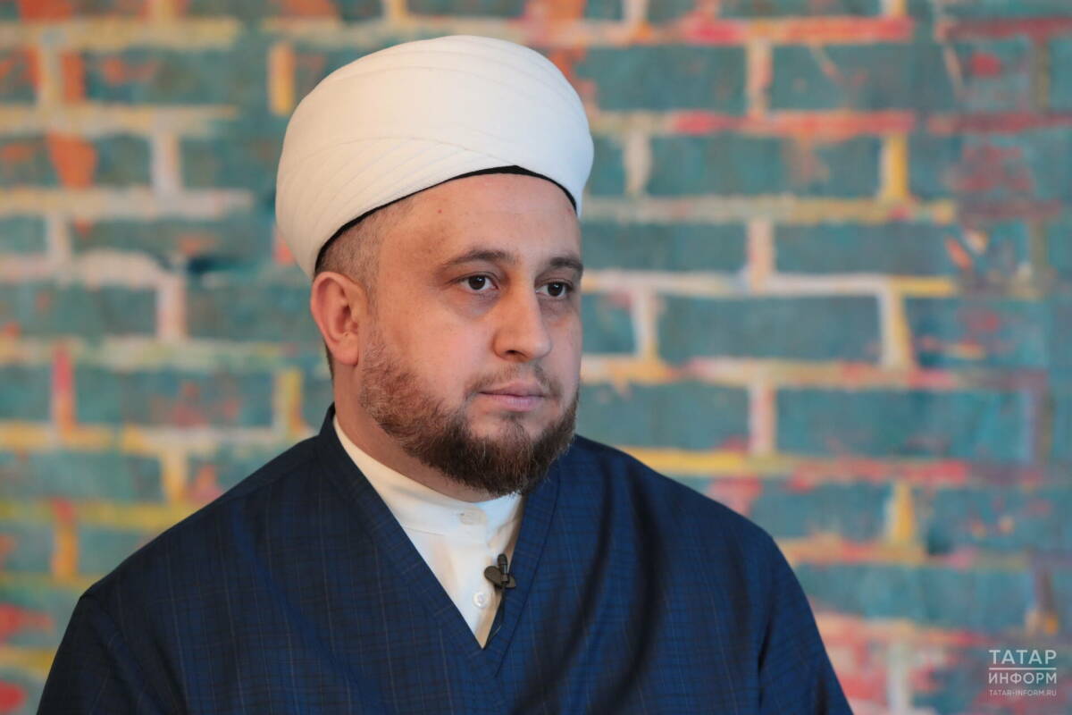 Чай с хазратом: «Пророк каждую неделю отмечал день, в который родился»