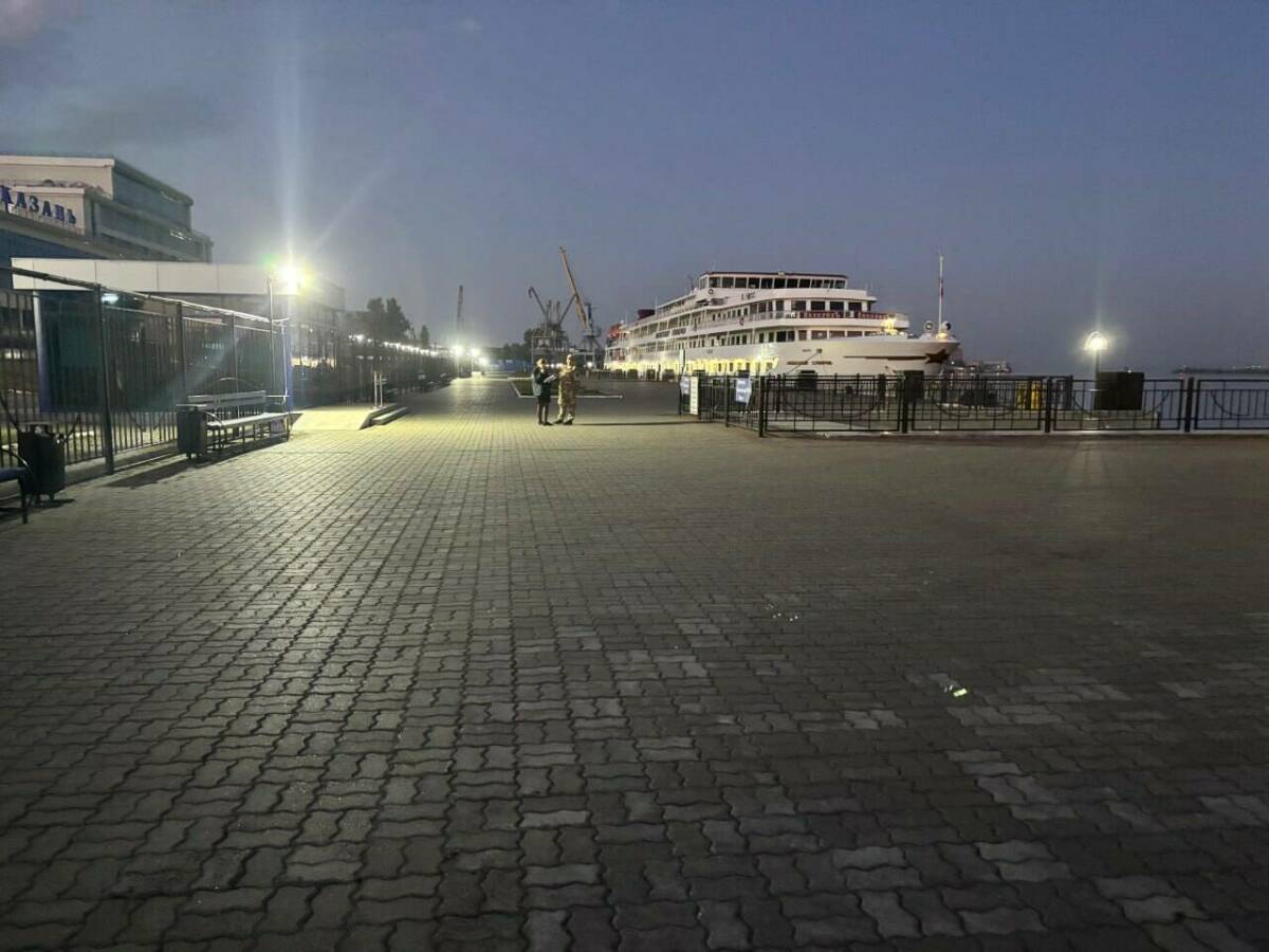 Туристку из Калининграда арестовали за пьяную драку в казанском порту