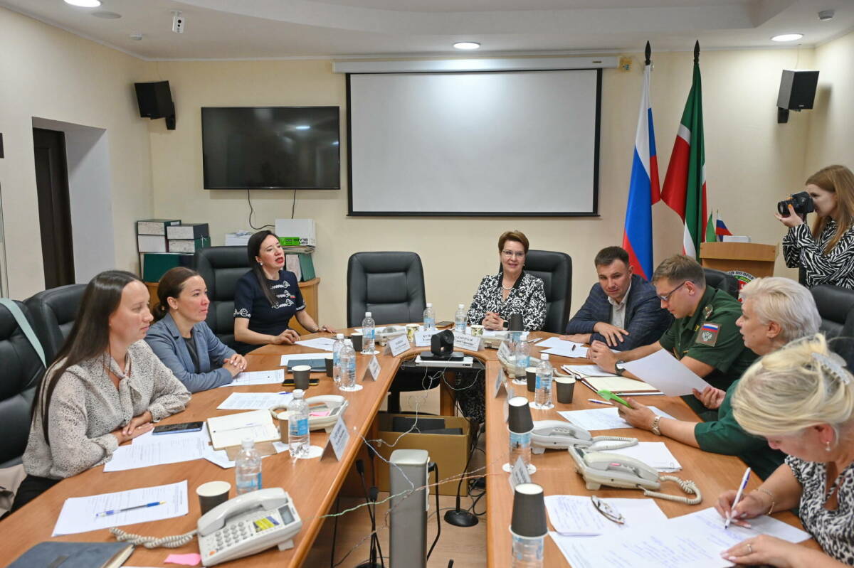 На горячую линию по вопросам поддержки бойцов за день в РТ поступило более 50 обращений