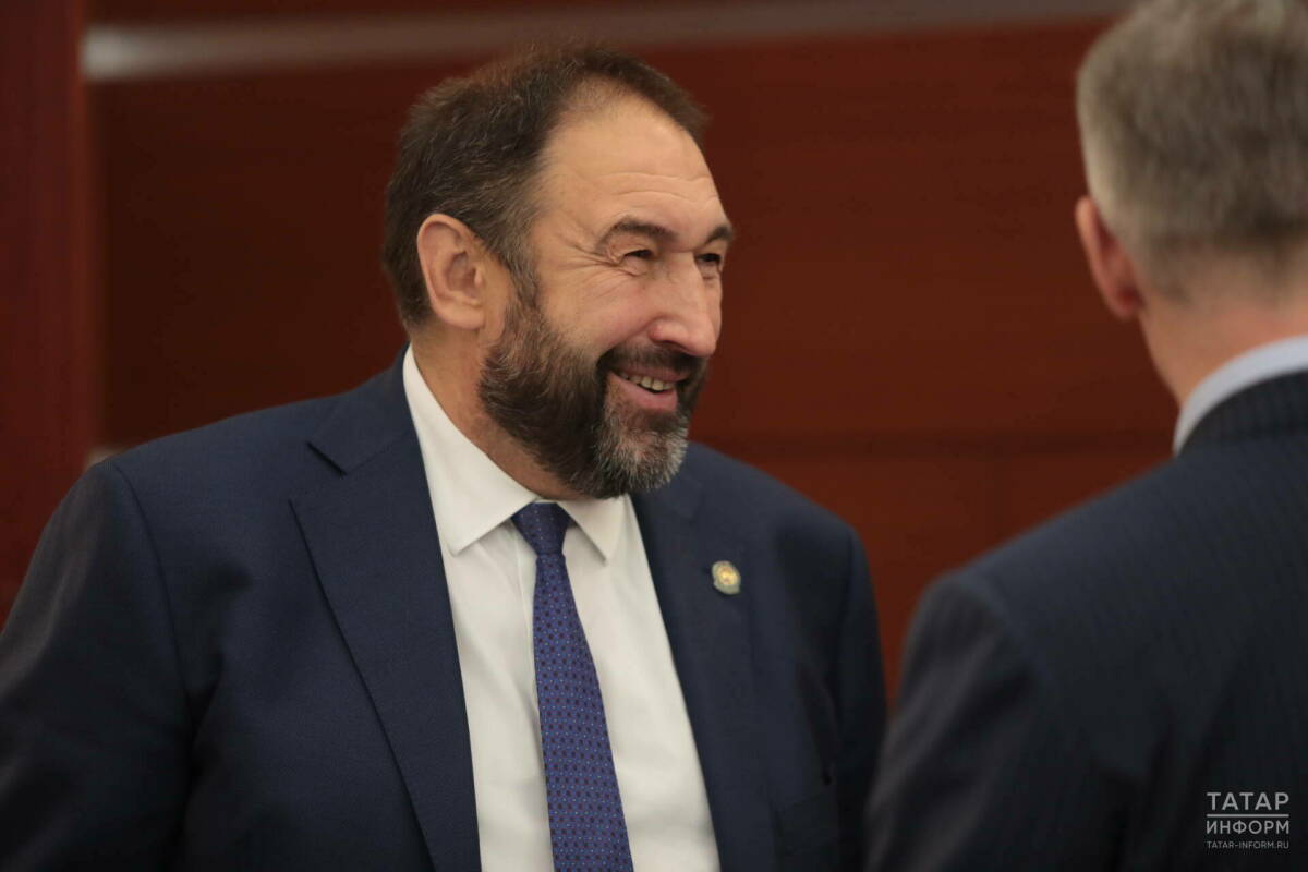 Песошин подписал постановление об изменениях в работе представительства РТ в Лейпциге