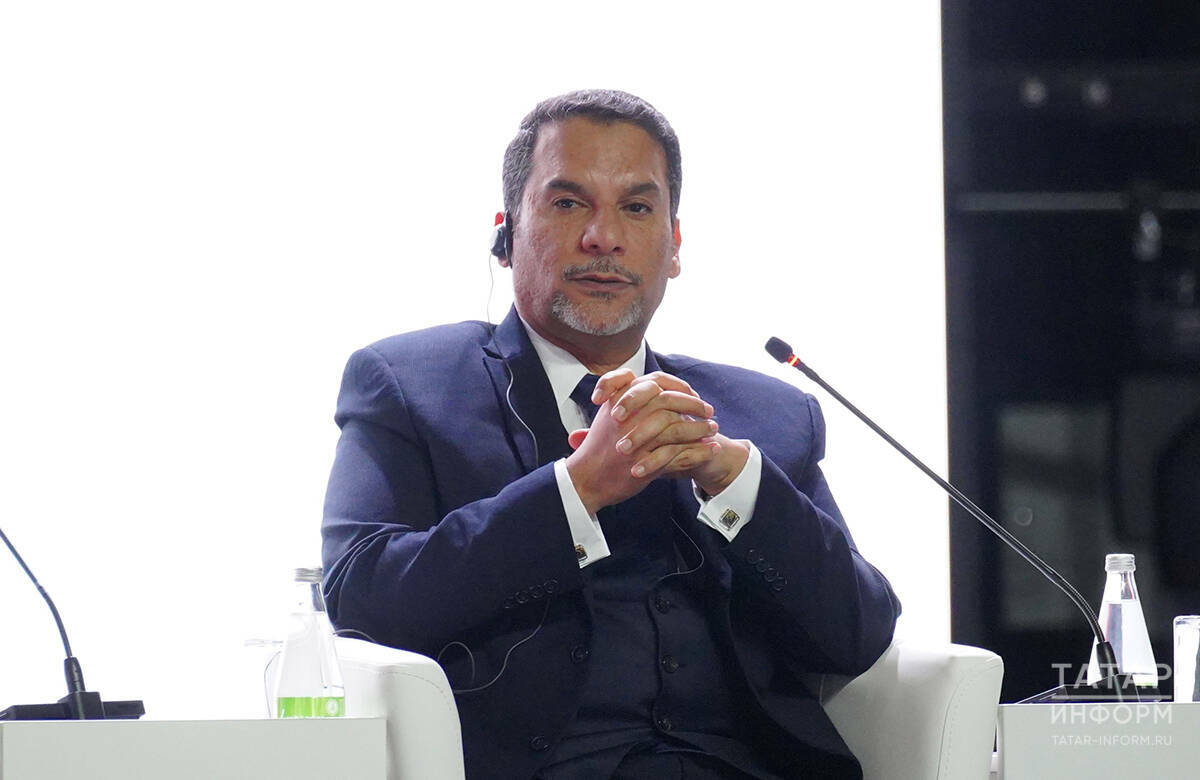 Рустам Минниханов встретился с министром нефти и экологии Бахрейна