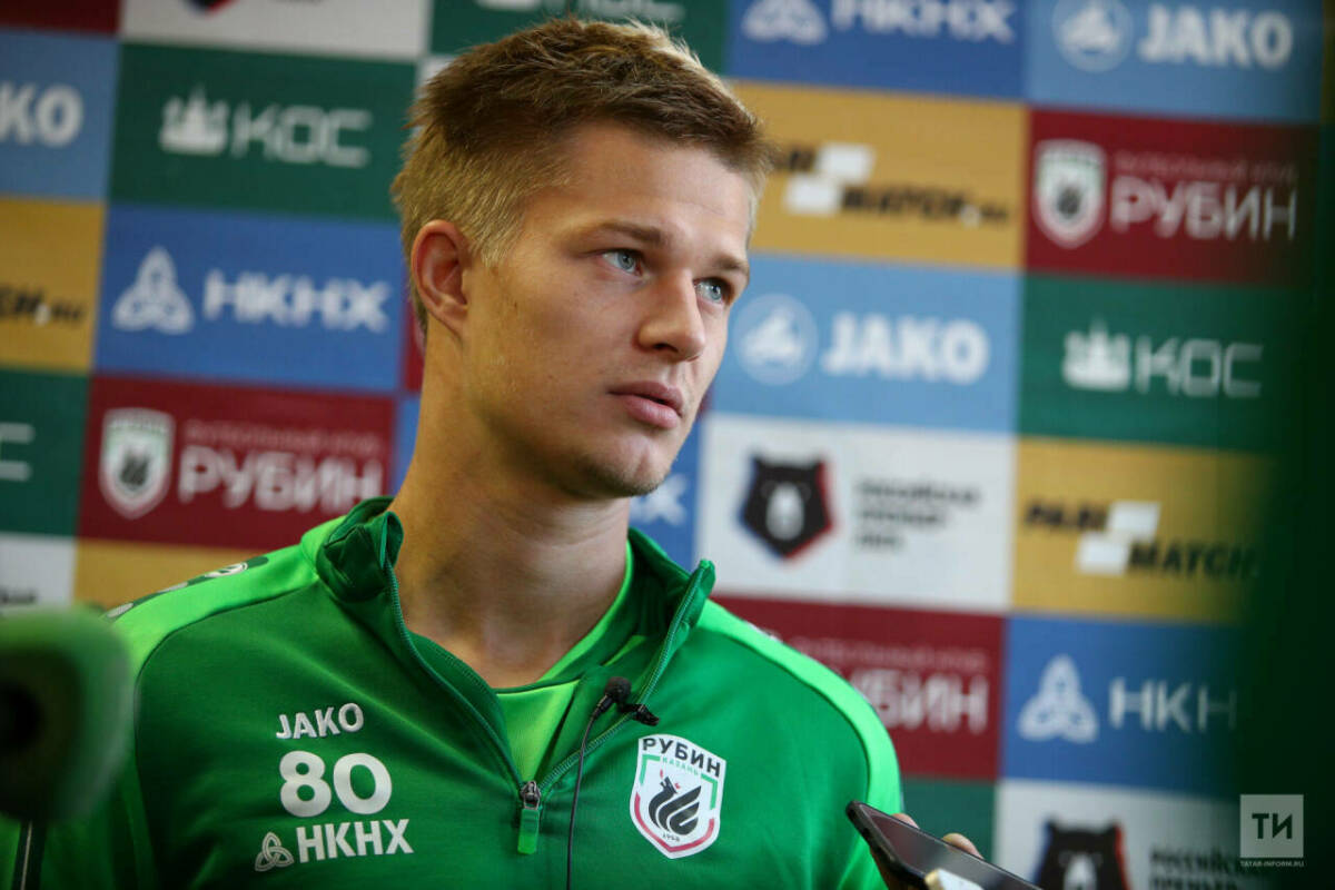 Егор Сорокин: «Не думаешь, Шмейхель перед тобой или другой вратарь»