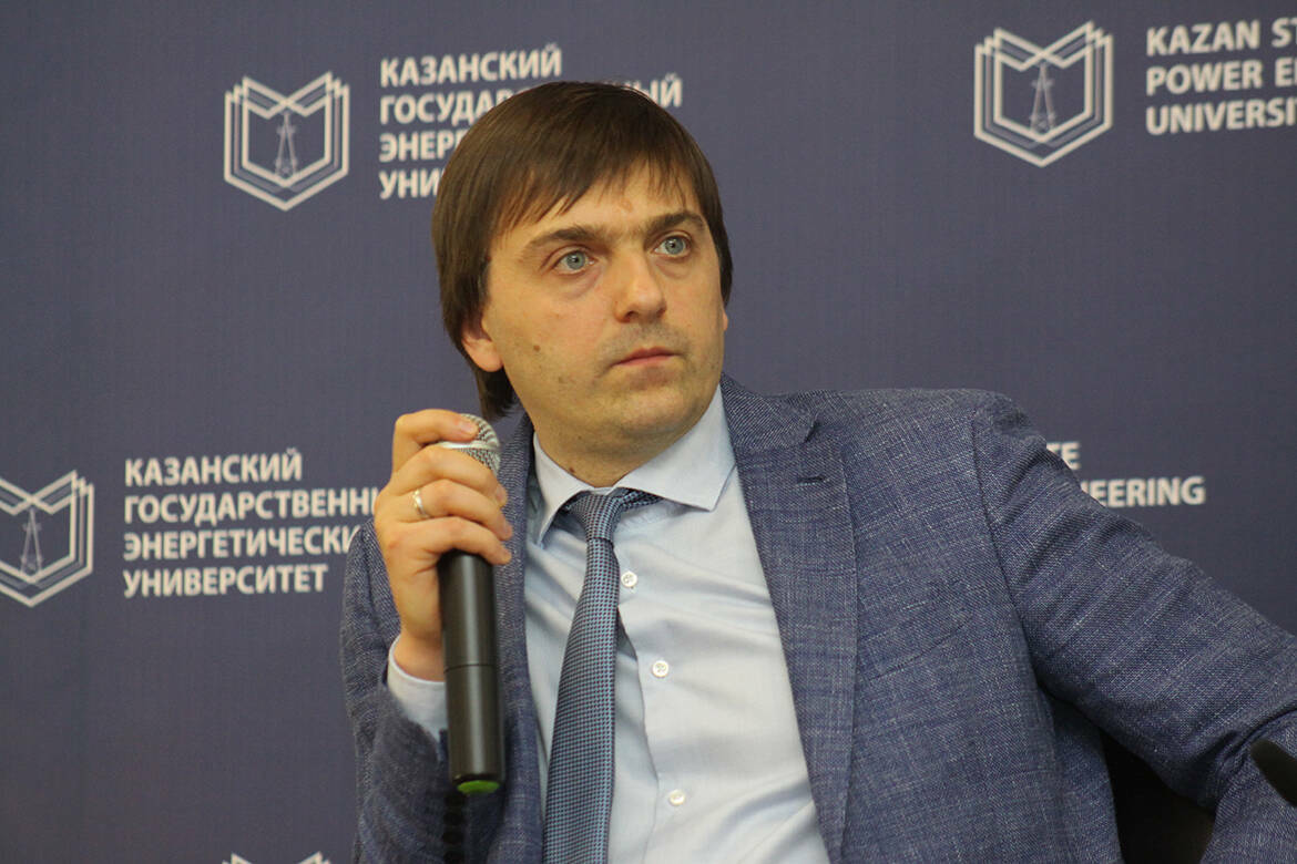 Кравцов: ЕГЭ по истории в будущем году не станет обязательным