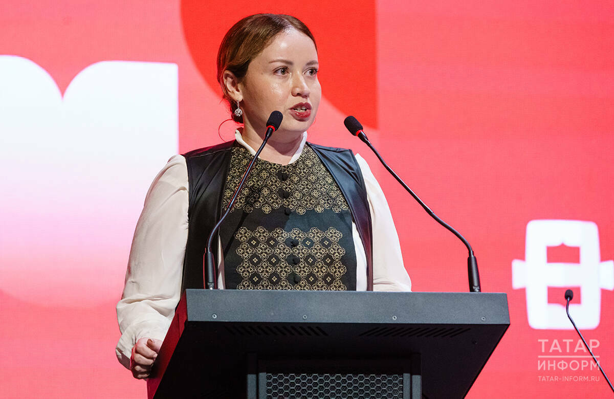Айгуль Сабирова обратилась к татарской молодежи